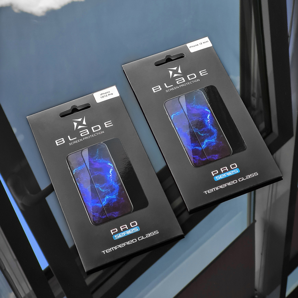 Protective glass BLADE PRO Series Full Glue Xiaomi Mi 11 Lite/11 Lite 5G NE - фото 2